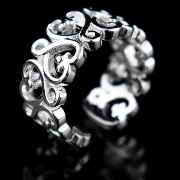 Decorative Hearts Ring  - Picture 1 of 4